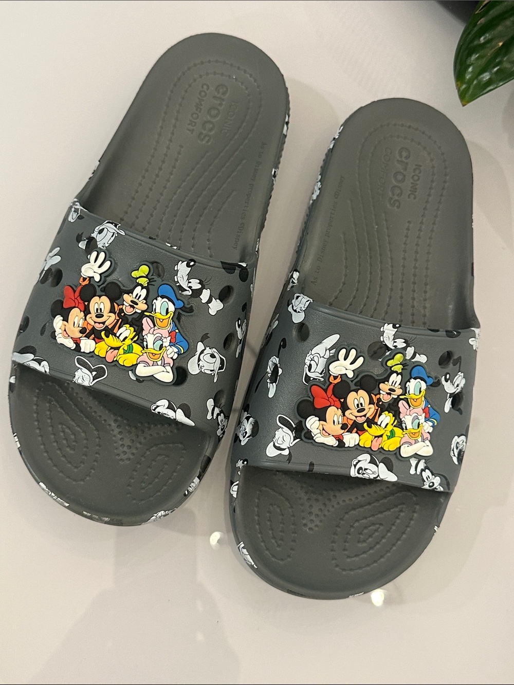 CROCS Grey Disney Character Slide Sandals parks Mickey Donald Men 8 women 10 EUC
